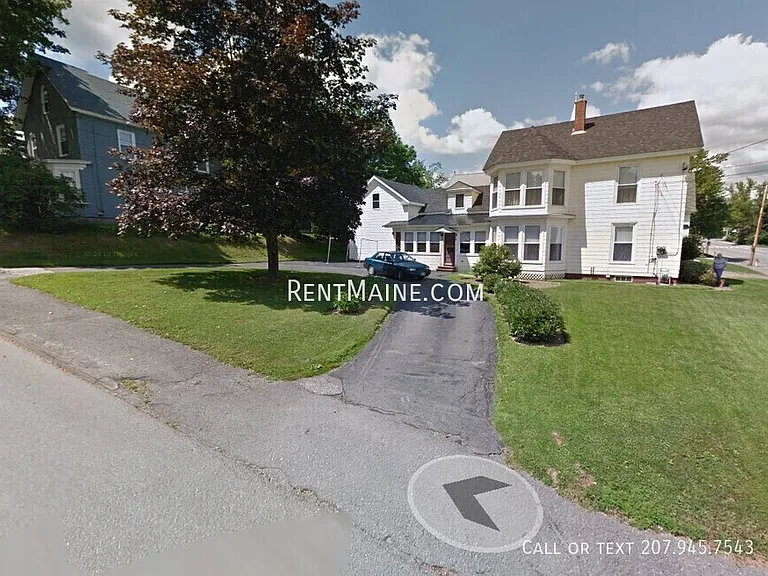 445 Main St #B — Photo 12