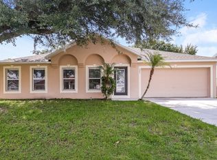 225 Cranbrook Dr, Kissimmee, FL 34758