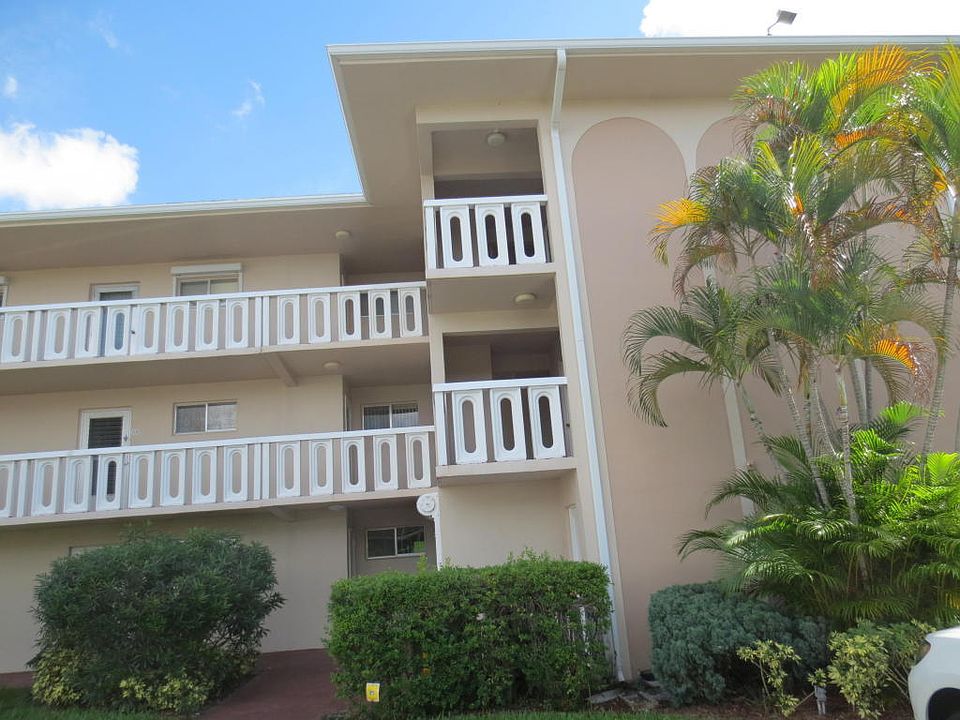 1st image of 2566 S Garden Dr #305