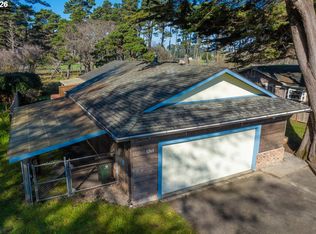 1260 Jackson Ave SW, Bandon, OR
