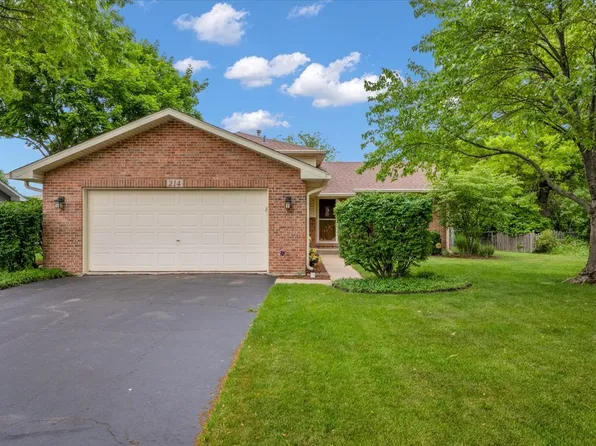 214 Deerpath Dr, Oswego, IL 60543