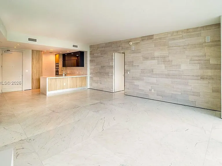 200 Biscayne Boulevard Way #5104 — Photo 3
