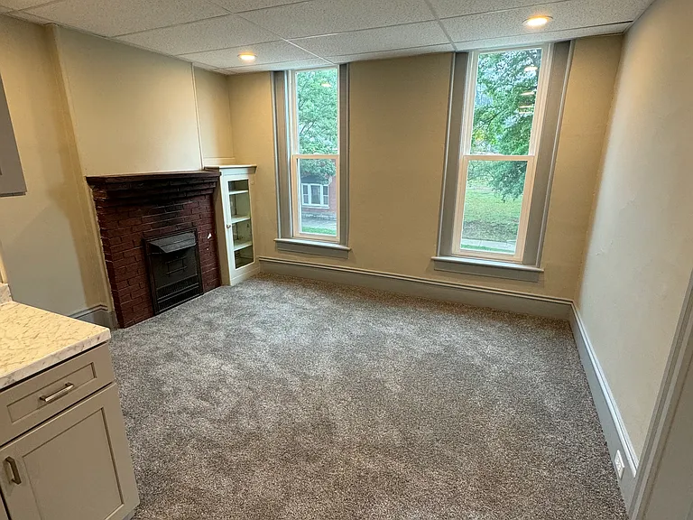 303 N Main St — Photo 10