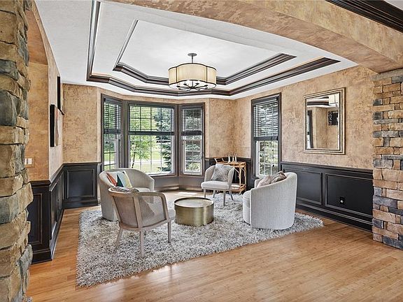 3rd image of 2398 Pine Valley Dr