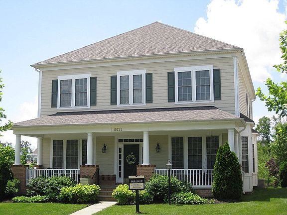 For Sale: 19231 Chartier Dr., Leesburg, VA 20176