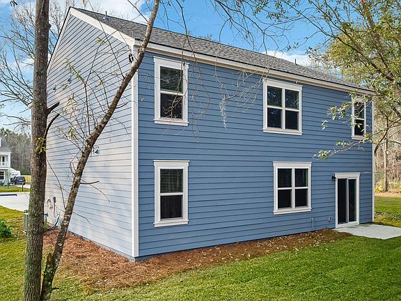3rd image of 162 Chicora Lane