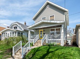 2546 S Wentworth Ave, Milwaukee, WI 53207