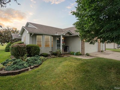 4401 Springbrook Dr, Swartz Creek, MI, 48473