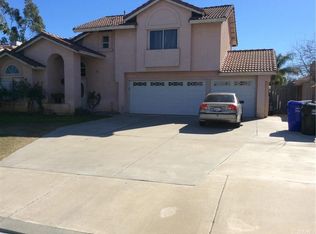 2595 W Cleveland St, San Bernardino, CA 92410