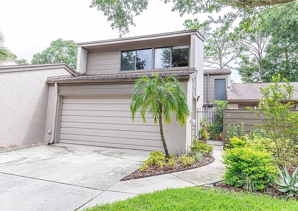 1st image of 211 Nettlewood Ln