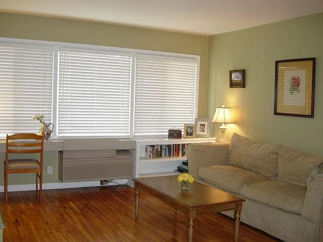2020 Beech Ave #B12 — Photo 3