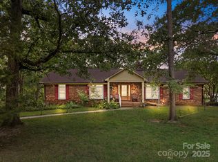 240 Skysail Rd, Salisbury, NC 28146