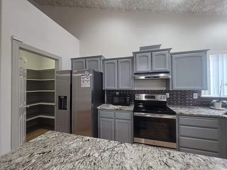 4373 Hearth St NE — Photo 20