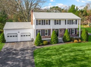 16 Swanson Rd, Framingham, MA 01701