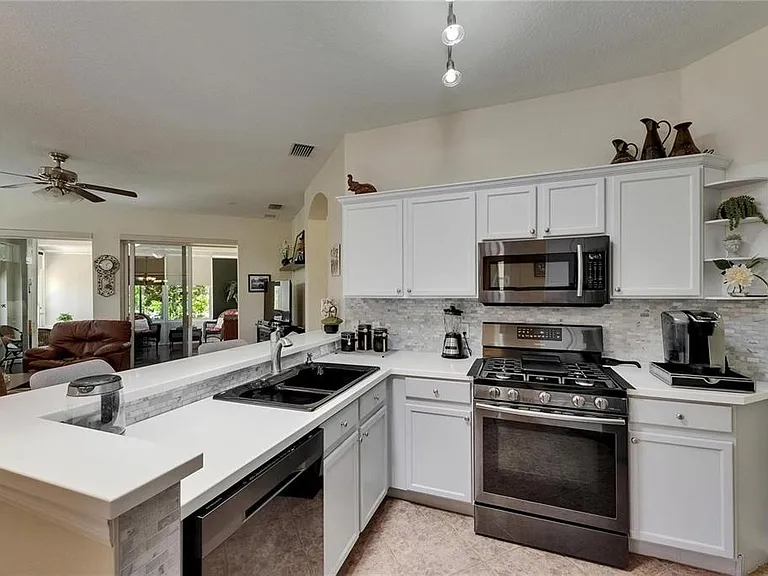 2068 Sifield Greens Way — Photo 13