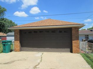9 Birch St, Bartonville, IL