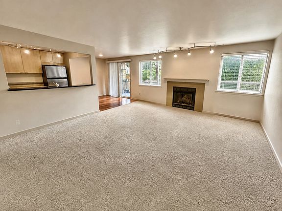 4th image of 8252 126th Ave NE