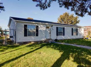 124 N Douglas Ave, Pasco, WA 99301