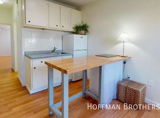 10838 Holman Ave #A, Los Angeles, CA 90024