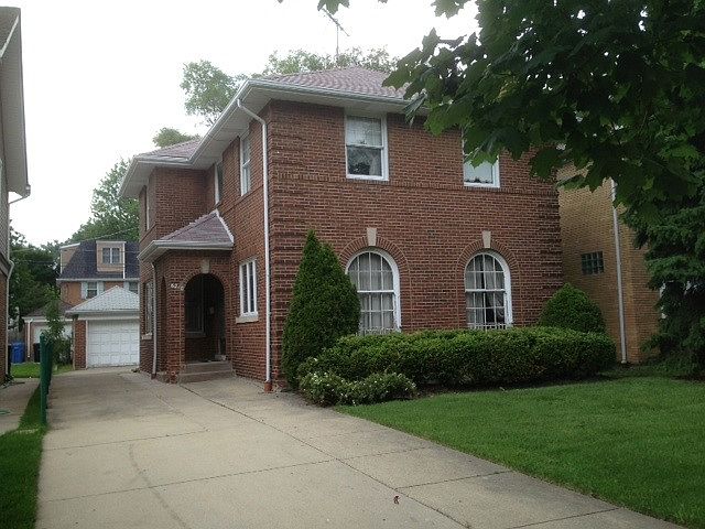 1st image of 6216 N Forest Glen Ave