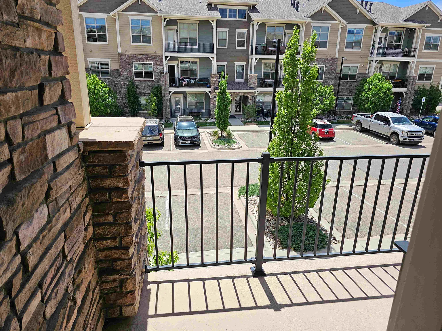 4682 Hahns Peak Dr — Photo 2