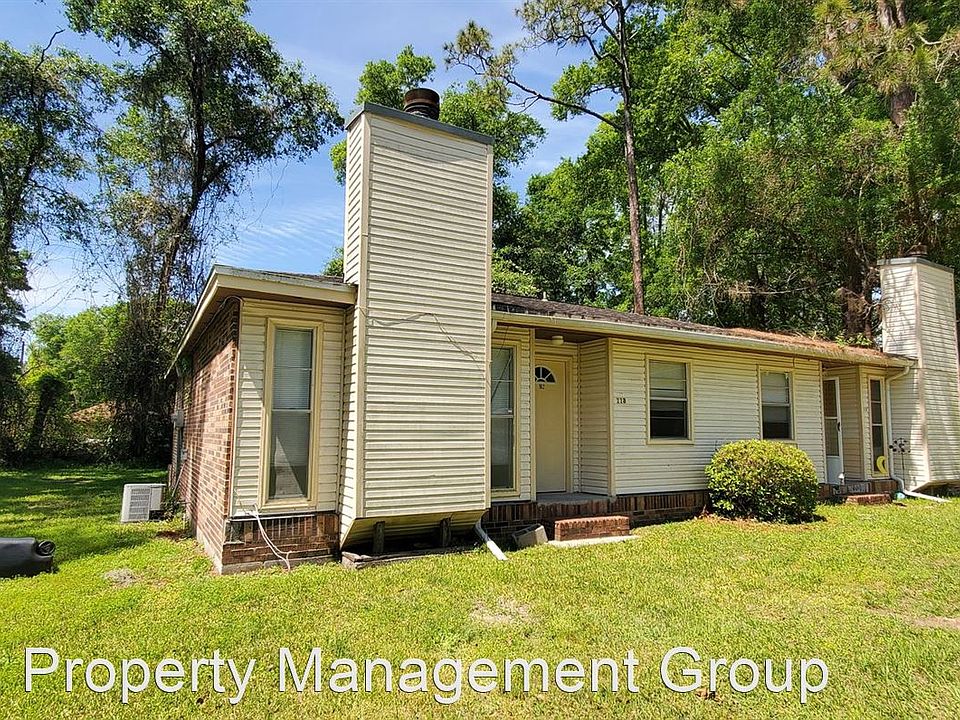 1st image of 118 SE Bracken Way #102