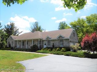 781 N Cedar Rd, Mason, MI 48854