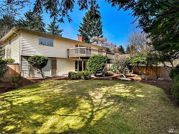 5th image of 1834 128th Ave SE