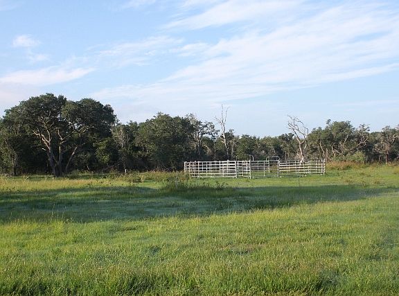 4th image of 13924 State Highway 111 N