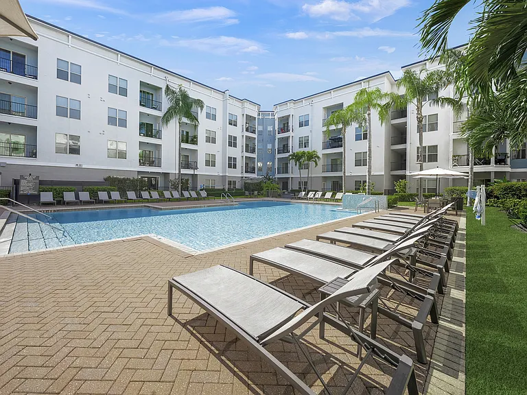 Millennium Westshore — Photo 42
