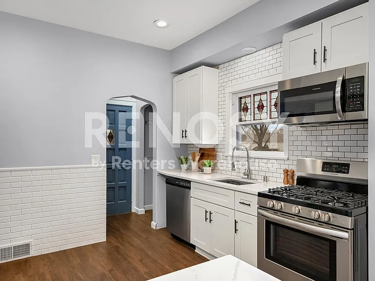 4100 Vera Cruz Ave N — Photo 24
