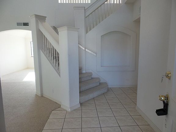 4th image of 3017 Tierra Polar Dr