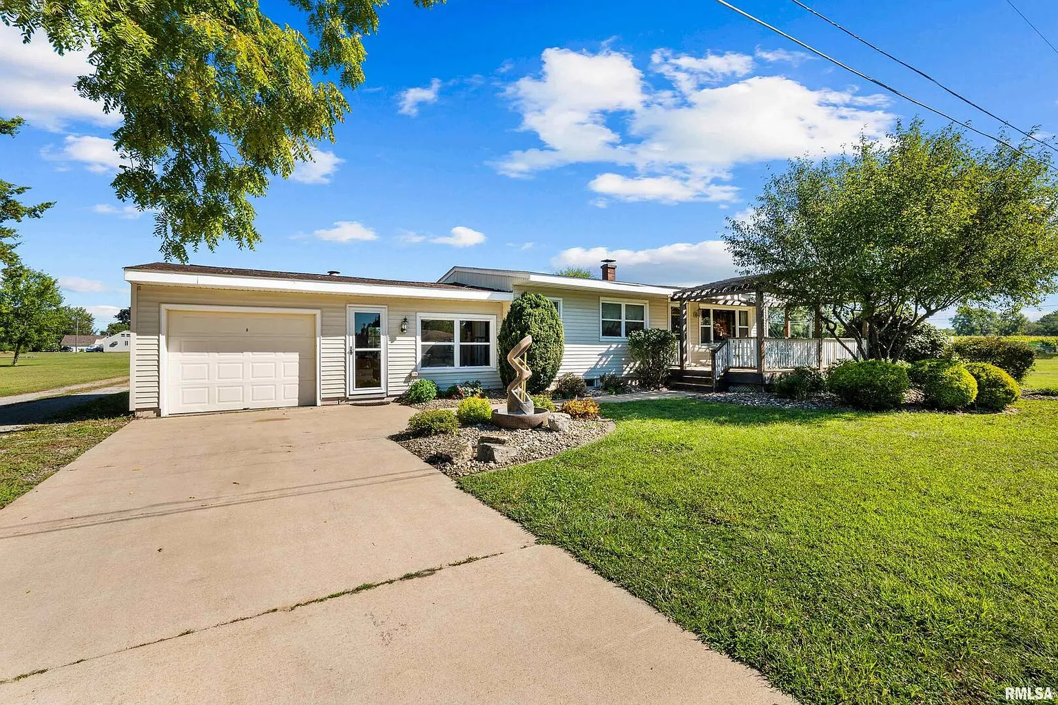 2707 56th Ave W photo 1