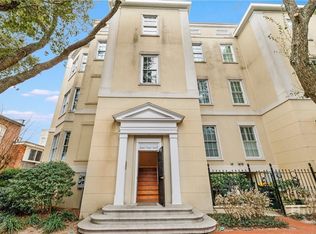317 W Charlton St, Savannah, GA 31401
