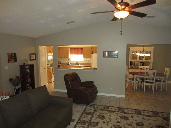 5th image of 8344 Elan Dr