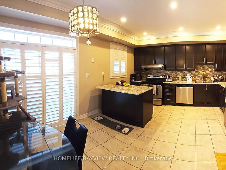 9 Ruskov Ln #UPPER — Photo 2