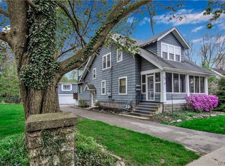 54 Park Dr, Amherst, NY 14221