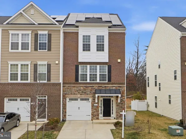 9008 Spruce Tree Ln, Upper Marlboro, MD 20772