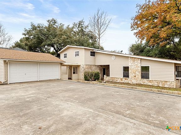 4th image of 92 Turtle Ln