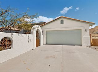 416 7th St NE, Rio Rancho, NM 87124