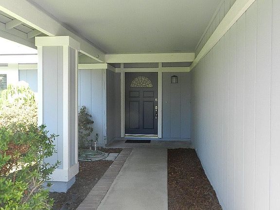 2nd image of 25261 Arcadian Ave