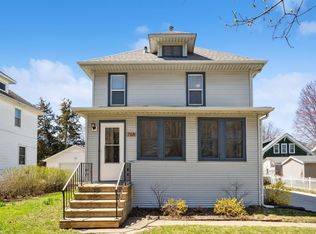 708 Hammond Ave, Waterloo, IA 50702
