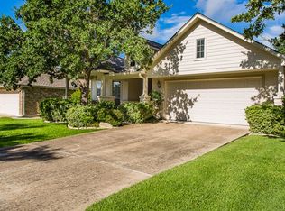 103 Nature Trl, Fredericksburg, TX 78624