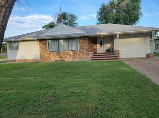 415 S Harrison St, Hugoton, KS 67951