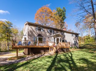 83 Sherwood Dr, Lenox, MA 01240