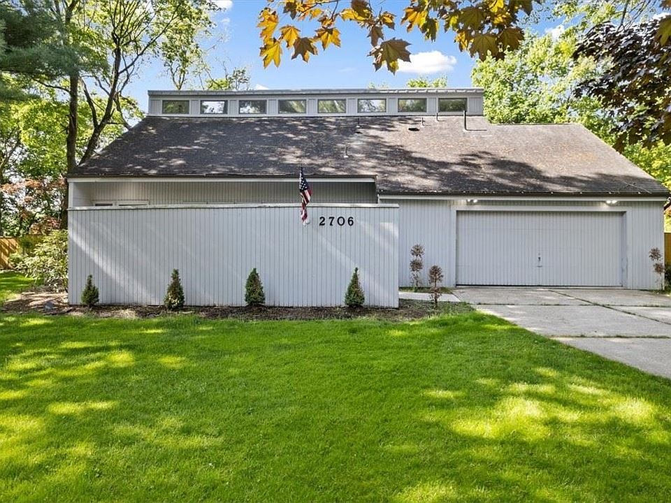 1st image of 2706 Bristol Ct
