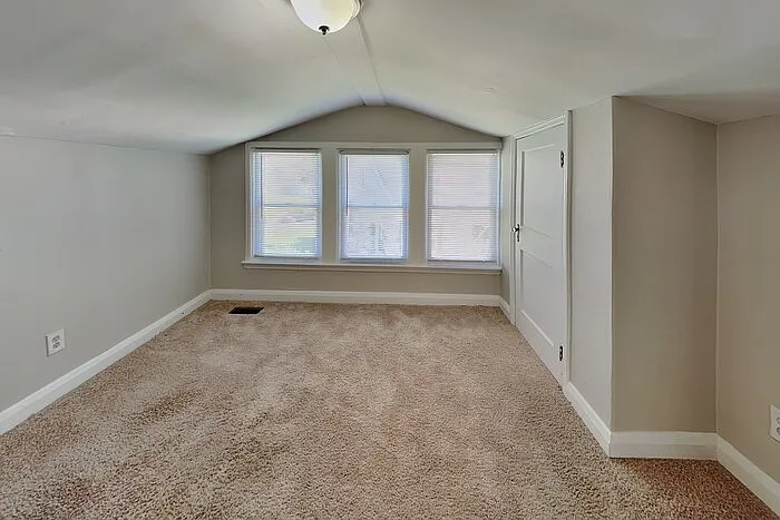 3802 Biddison Ln — Photo 15