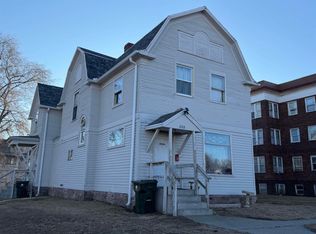1722 Nebraska St, Sioux City, IA 51105