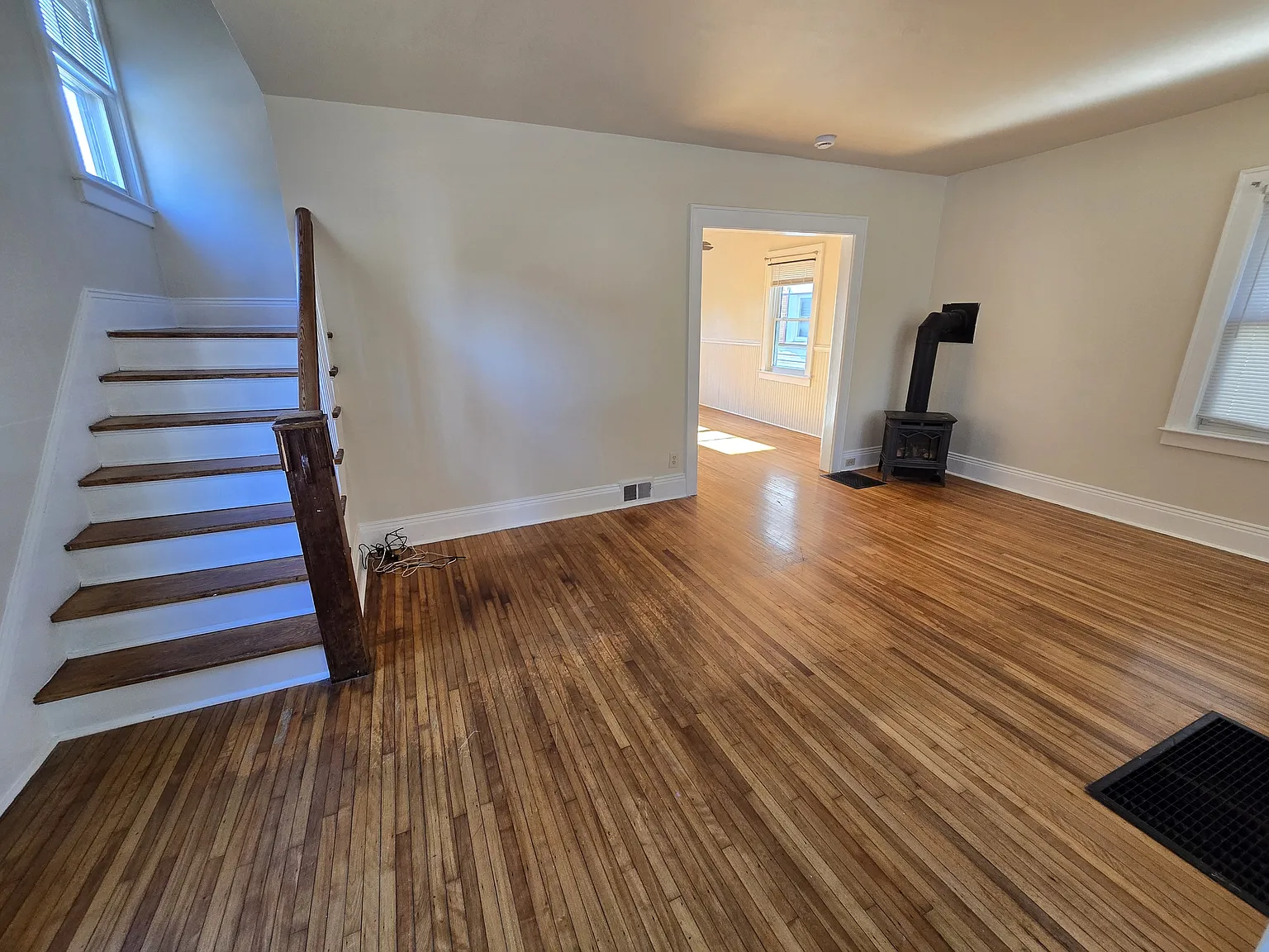 176 Mayar Street - 1 — Photo 3