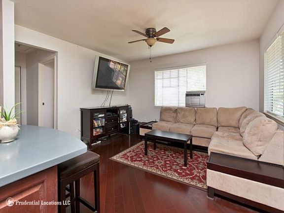 2nd image of 91-1071 Namahoe St #10G